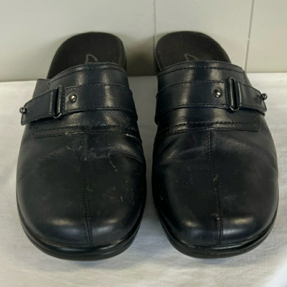 Clarks black womens slip on Sz 10m